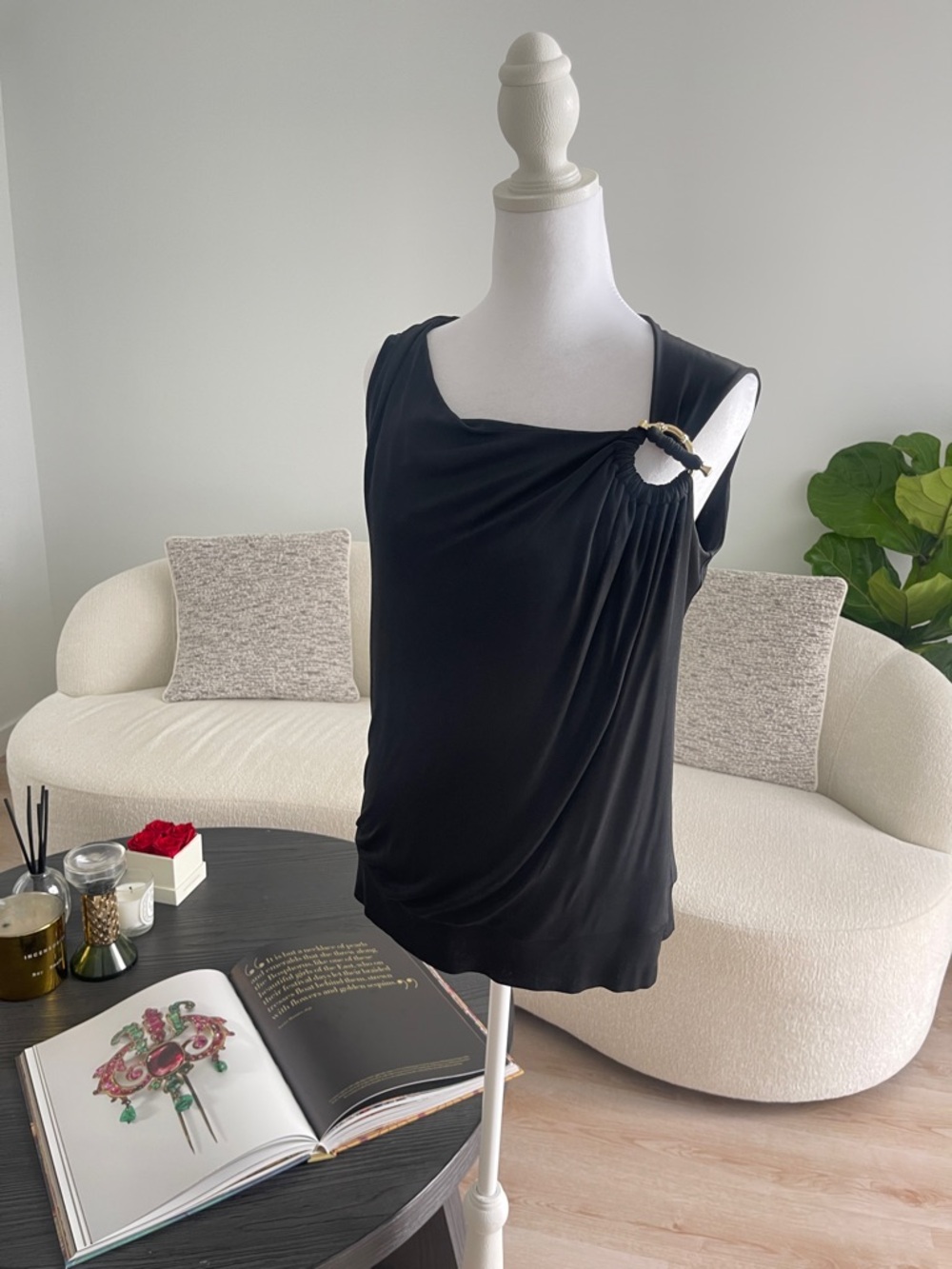 Gucci blouse size S $995 from Gucci boutique